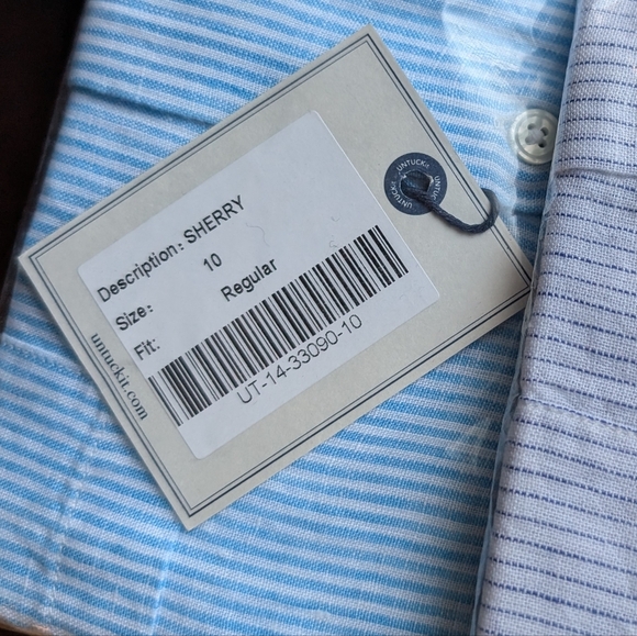 Set of two UNTUCKit linen long sleeve button down shirts size 10 angelen sherry - Picture 2 of 5